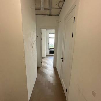 Продается 1-комнатная квартира, 43 м²