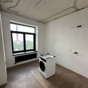 Продается 1-комнатная квартира, 43 м²