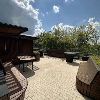 Продается 1-комнатная квартира, 43 м²