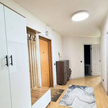 Продается 2-х комнатная квартира, 60 м²