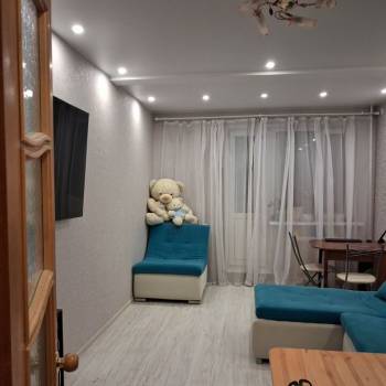 Продается Многокомнатная квартира, 90,9 м²