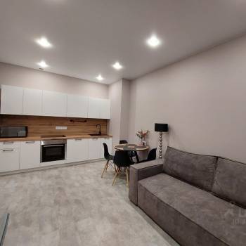 Сдается Многокомнатная квартира, 60 м²