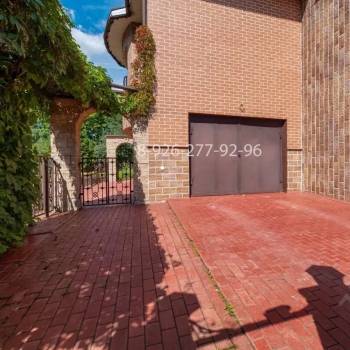 Продается Дом, 442 м²