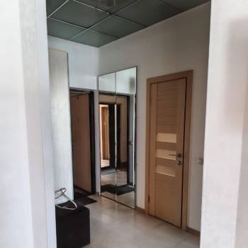 Сдается Многокомнатная квартира, 75 м²