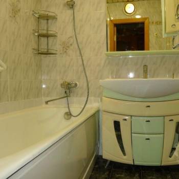 Сдается Многокомнатная квартира, 75 м²