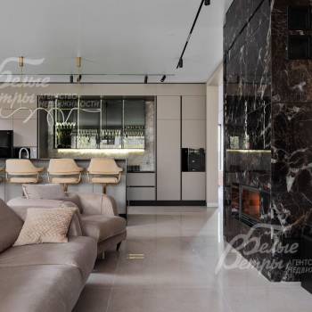 Продается Дом, 356 м²