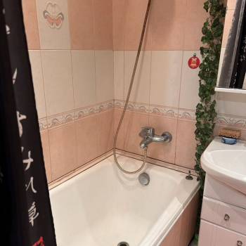 Сдается 1-комнатная квартира, 39 м²