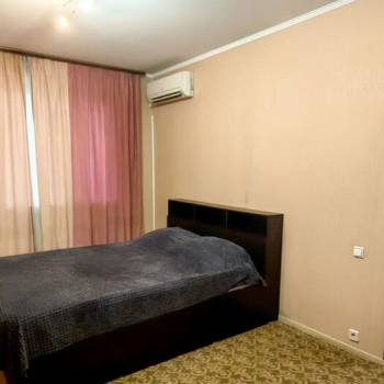 Сдается 1-комнатная квартира, 37,9 м²