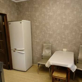 Сдается 1-комнатная квартира, 37,9 м²