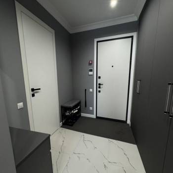 Сдается 1-комнатная квартира, 49 м²