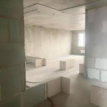 Продается 3-х комнатная квартира, 103 м²
