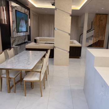 Продается Дом, 300 м²