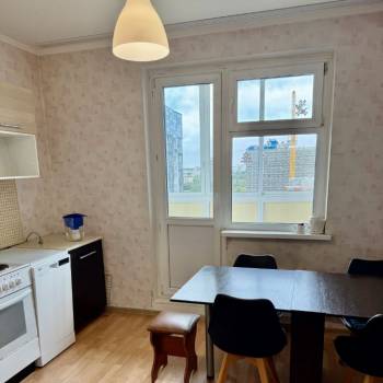 Продается 1-комнатная квартира, 44,4 м²