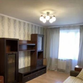 Сдается 1-комнатная квартира, 35 м²