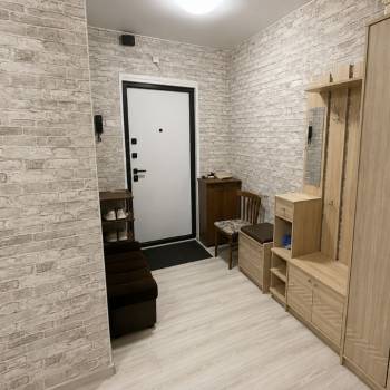 Сдается 2-х комнатная квартира, 60 м²