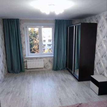 Сдается 1-комнатная квартира, 35 м²