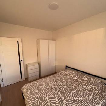 Продается 1-комнатная квартира, 33 м²