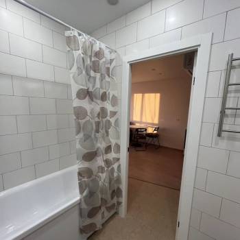 Продается 1-комнатная квартира, 33 м²