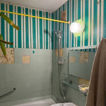 Продается Многокомнатная квартира, 80 м²