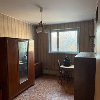 Продается Многокомнатная квартира, 80 м²