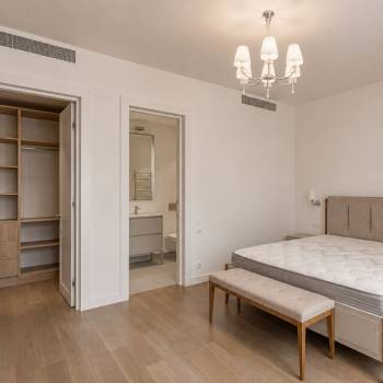 Сдается Многокомнатная квартира, 90 м²