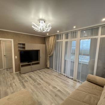 Сдается 2-х комнатная квартира, 64 м²