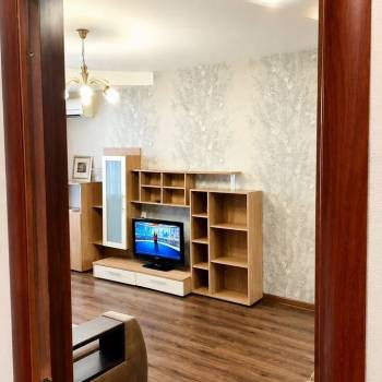 Сдается 2-х комнатная квартира, 65 м²