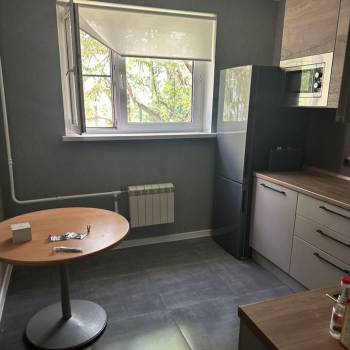 Продается 1-комнатная квартира, 39 м²
