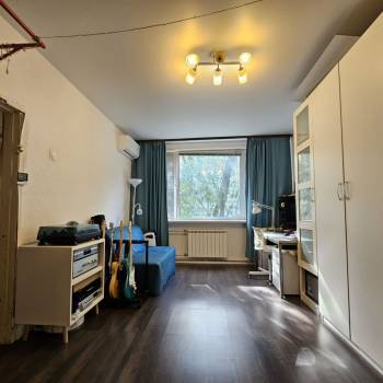 Продается 1-комнатная квартира, 33,4 м²