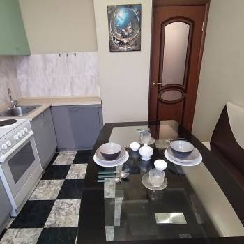 Сдается 1-комнатная квартира, 42 м²
