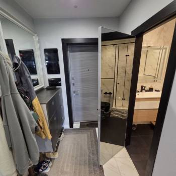 Продается 1-комнатная квартира, 54 м²