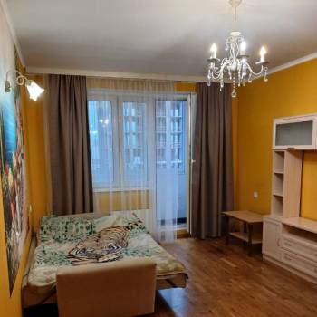 Сдается 1-комнатная квартира, 37,8 м²