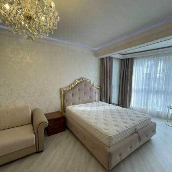 Сдается 1-комнатная квартира, 49 м²