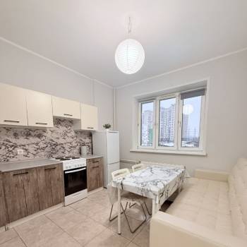 Сдается 1-комнатная квартира, 39,9 м²