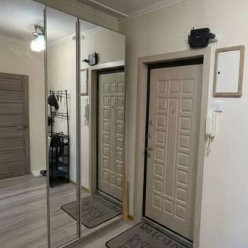 Продается 1-комнатная квартира, 37,7 м²