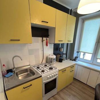 Продается 1-комнатная квартира, 32 м²