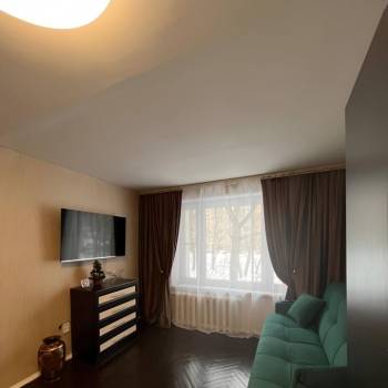Продается 1-комнатная квартира, 32 м²