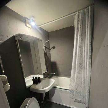 Продается 1-комнатная квартира, 32 м²