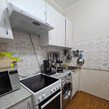 Продается 1-комнатная квартира, 32,8 м²