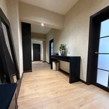 Продается 2-х комнатная квартира, 65,5 м²