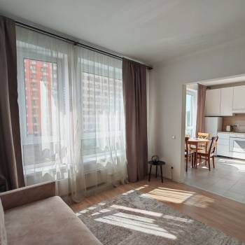 Продается 1-комнатная квартира, 46,8 м²