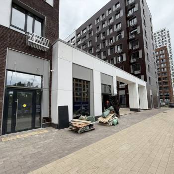 Продается Нежилое помещение, 176 м²