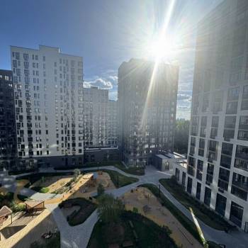 Продается 1-комнатная квартира, 73,1 м²