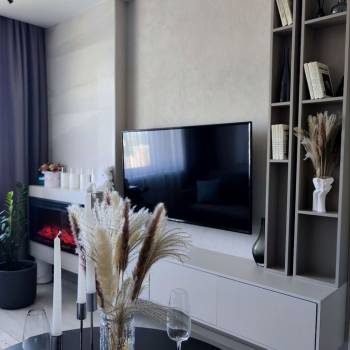Продается 1-комнатная квартира, 42 м²