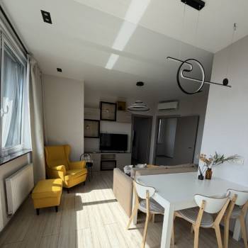 Сдается Многокомнатная квартира, 58,3 м²