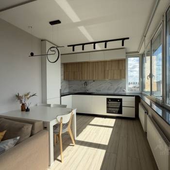 Сдается Многокомнатная квартира, 58,3 м²