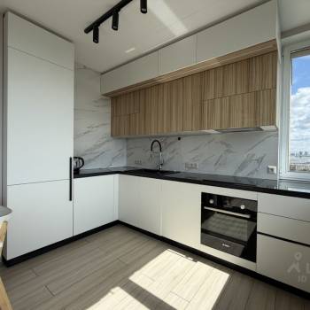 Сдается Многокомнатная квартира, 58,3 м²