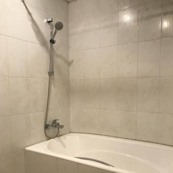 Сдается Многокомнатная квартира, 90 м²