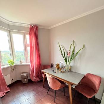 Продается 2-х комнатная квартира, 52 м²
