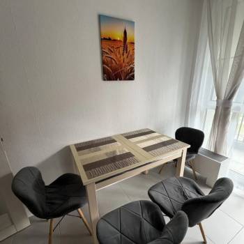 Сдается 2-х комнатная квартира, 60 м²